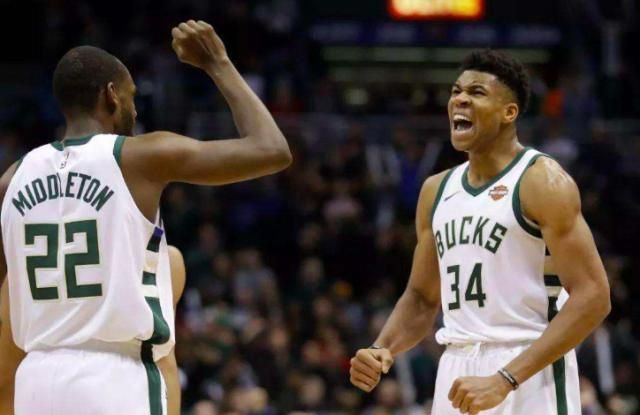 小蜘蛛进球为何有效？IFAB规则：疑似手球的巴埃纳并非进球者（小蜘蛛进球为何被判有效？IFAB：巴埃纳疑似手球但非进球者）