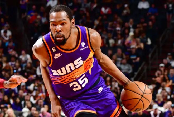 意媒：米兰希望魔笛能帮助推动卢宁加盟，皇马估价2500万欧（意媒：米兰盼莫德里奇出面促成卢宁加盟，皇马标价2500万欧）